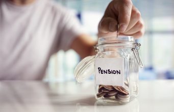 Study: Self-employed keeping pension savings invested for longer