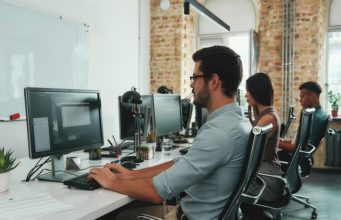 Survey shows sharp rise in contractors working outside IR35