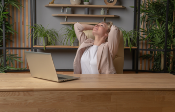 Research highlights uncertain future facing theatre freelancers