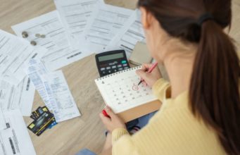 Freelancers waiting 3x longer than employees for payment